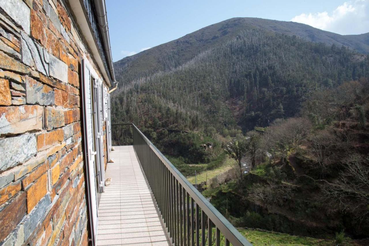 O Refugio Do Mineiro Apartment Arouca Exterior photo
